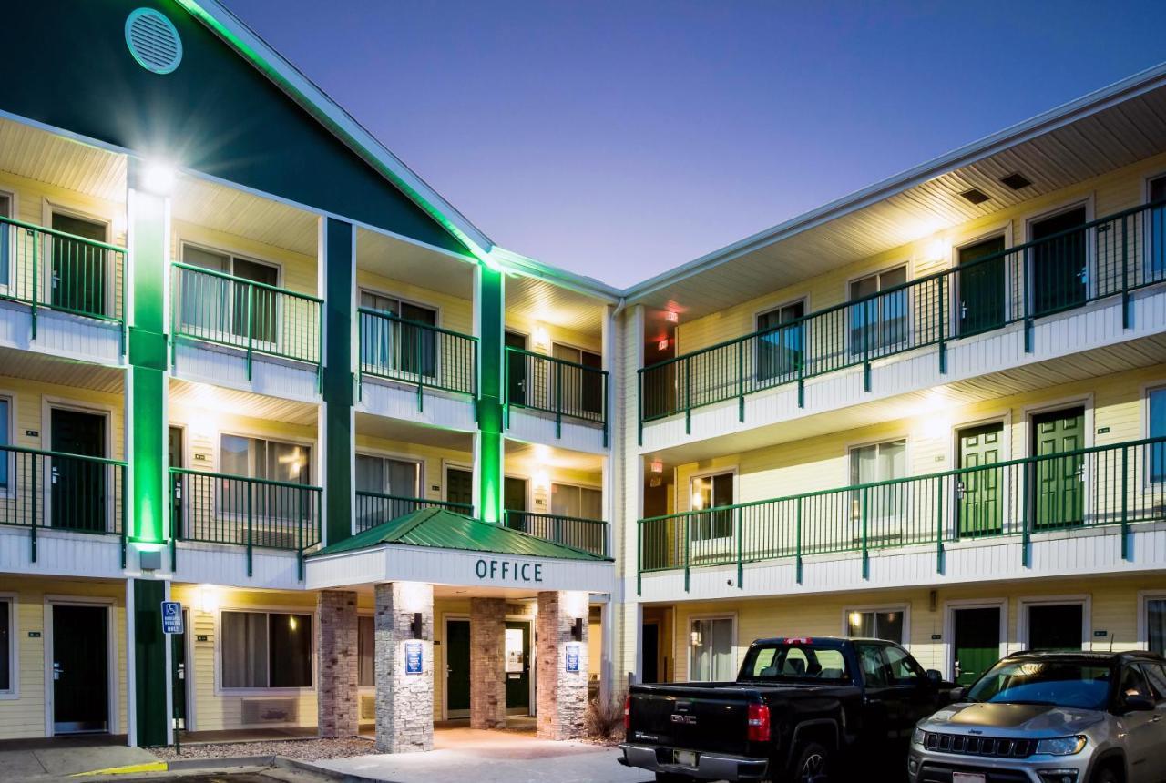 Hometowne Studios By Red Roof Colorado Springs - Airport Ngoại thất bức ảnh